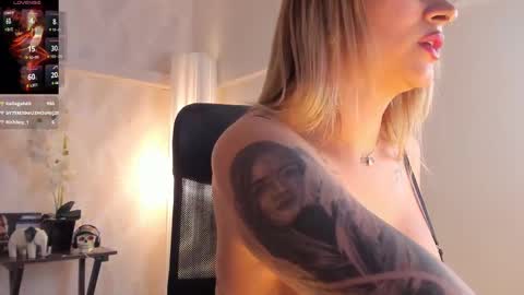 Snapshot of cyntia_adams chatting on February 13, 6:48 pm cyntia_adams online show from February 13, 6:48 pm