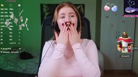 Donna online show from September 13, 9:56 pm