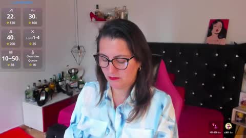 Snapshot of d_martii chatting on February 27, 1:07 pm Mia  online show from February 27, 1:07 pm