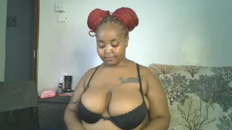 Snapshot of daddies_toy1 chatting on October 14, 8:00 pm daddyiestoy online show from October 14, 8:00 pm