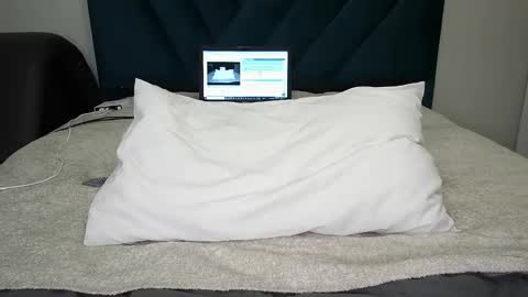 daddyslittleebony online show from October 27, 9:05 am