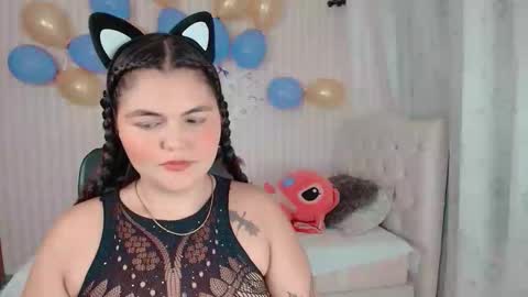 daeneryslove_doll online show from October 11, 6:18 am