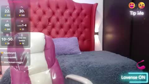 dafne online show from October 18, 10:00 pm