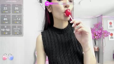 dafne huges online show from December 5, 7:38 pm