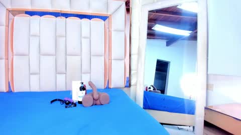 Snapshot of dafnee_adams chatting on October 1, 11:59 am Dafnee online show from October 1, 11:59 am