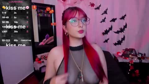 Dafne Moon online show from October 22, 6:29 am