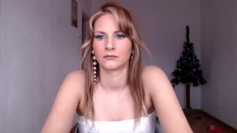 Dagmarie online show from December 17, 1:27 pm