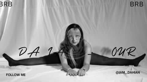 Dahiana  online show from March 30, 12:27 pm