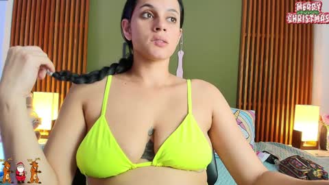 Snapshot of dahiana_spark chatting on December 27, 8:28 pm Dahiana online show from December 27, 8:28 pm
