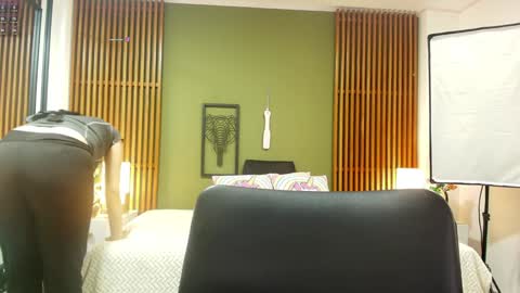 Snapshot of dahiana_spark chatting on December 23, 8:03 pm Dahiana online show from December 23, 8:03 pm