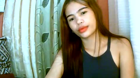 Im Dahlia online show from December 23, 12:25 am