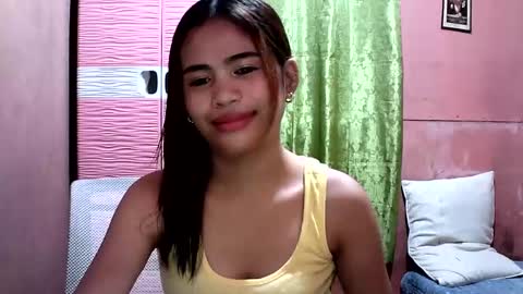 Im Dahlia online show from March 11, 10:40 am