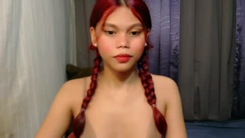 yourgirlydahlia online show from July 15, 7:13 am