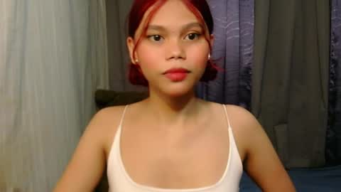 yourgirlydahlia online show from July 14, 7:02 am