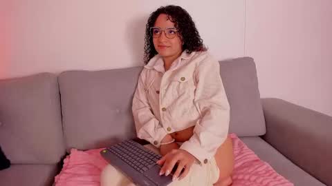 Dahli online show from January 26, 6:17 am