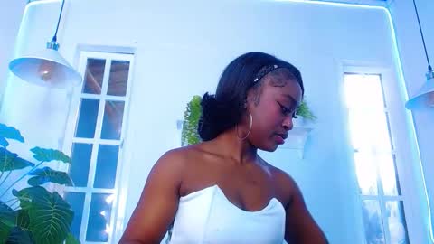 DAHYAN online show from March 28, 1:54 pm