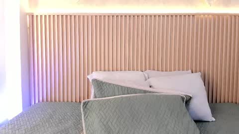 Snapshot of daiana_curly chatting on October 8, 12:48 am Daiana online show from October 8, 12:48 am