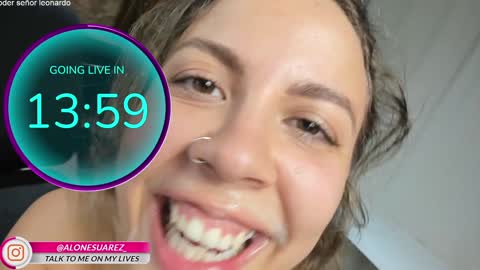 Alondra Suarez online show from December 7, 3:19 pm