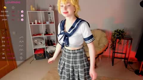 Snapshot of daine_pastry chatting on March 10, 5:11 am Dainy is here online show from March 10, 5:11 am