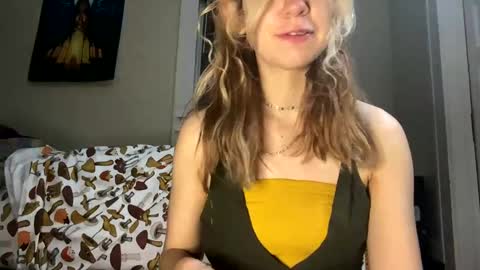 DaisyB3 online show from January 3, 4:11 am