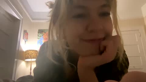 DaisyB3 online show from January 13, 9:41 am