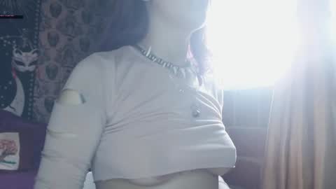 Snapshot of dak_7 chatting on February 1, 9:51 pm    --  -- help me reach 100 hands up  online show from February 1, 9:51 pm