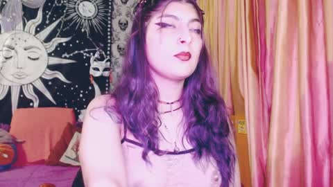 Snapshot of dak_7 chatting on January 16, 11:59 pm    --  -- help me reach 100 hands up  online show from January 16, 11:59 pm