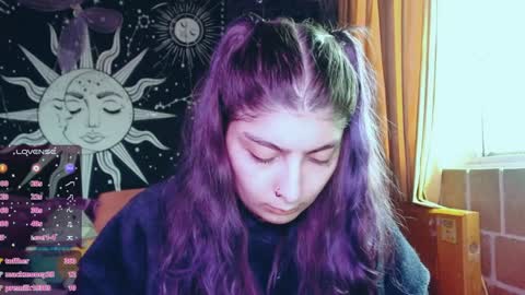 Snapshot of dak_7 chatting on January 3, 10:29 pm    --  -- help me reach 100 hands up  online show from January 3, 10:29 pm