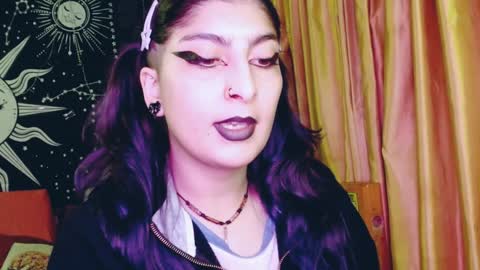 Snapshot of dak_7 chatting on December 12, 3:10 am    --  -- help me reach 100 hands up  online show from December 12, 3:10 am