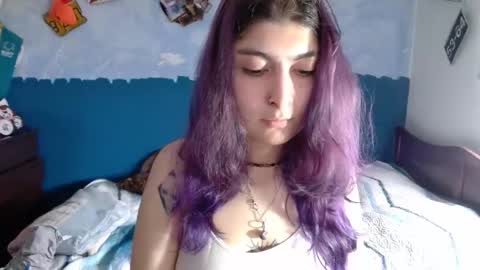 Snapshot of dak_7 chatting on December 27, 8:39 pm    --  -- help me reach 100 hands up  online show from December 27, 8:39 pm