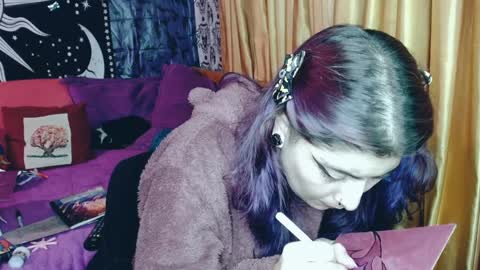 Snapshot of dak_7 chatting on December 20, 9:21 am    --  -- help me reach 100 hands up  online show from December 20, 9:21 am