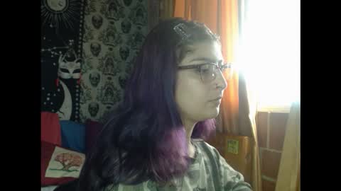 Snapshot of dak_7 chatting on October 1, 7:08 pm    --  -- help me reach 100 hands up  online show from October 1, 7:08 pm