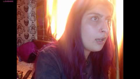 Snapshot of dak_7 chatting on October 15, 9:06 pm    --  -- help me reach 100 hands up  online show from October 15, 9:06 pm