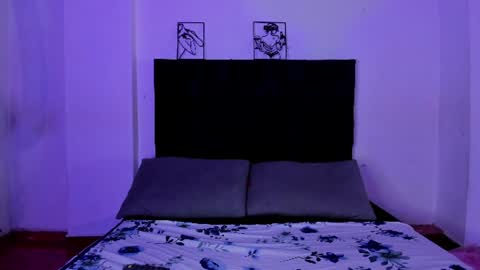dakostelee1_ online show from July 29, 11:16 pm