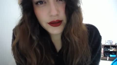 IG  dakotasofiaa online show from June 28, 6:47 pm