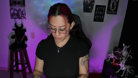 Dakota Crab online show from November 14, 11:27 pm