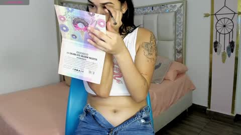 Snapshot of dakota_jenkins chatting on January 18, 2:02 pm janeth online show from January 18, 2:02 pm
