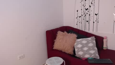 Snapshot of dakota_leen chatting on October 21, 3:32 am online show from October 21, 3:32 am