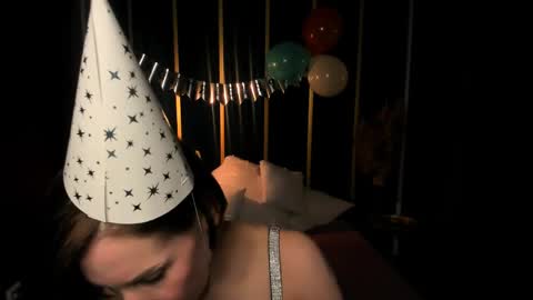 Dakota online show from May 1, 6:49 am