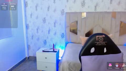 Dakota online show from September 24, 11:42 am