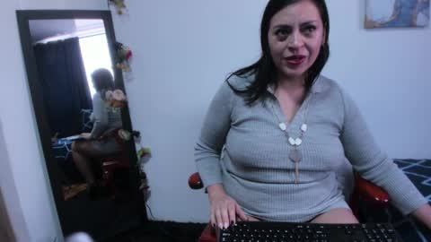 Dakotaagray online show from November 9, 12:34 pm