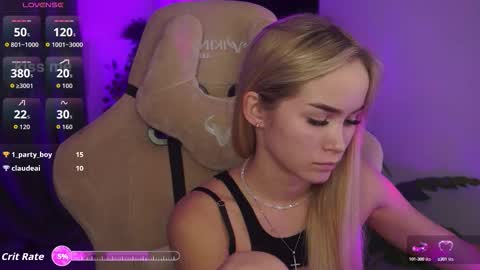 Snapshot of dakotaajohnnson chatting on September 10, 1:44 pm dakotaajohnnson online show from September 10, 1:44 pm