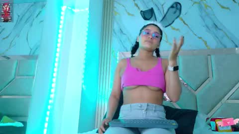 dakotatylerrr online show from March 13, 11:11 am