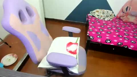 daleska_delicious1 online show from November 12, 10:41 pm