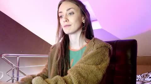 Dalia  online show from December 14, 10:24 am
