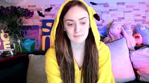 Dalia  online show from November 5, 10:20 am