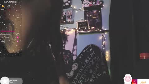 Snapshot of dalia_vorhees chatting on December 24, 4:44 am dalia_vorhees online show from December 24, 4:44 am