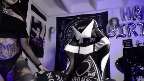 Snapshot of dalia_vorhees chatting on October 7, 1:32 am dalia_vorhees online show from October 7, 1:32 am