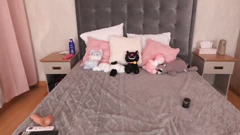 Dalia bondage online show from November 21, 8:55 pm