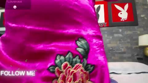 dalia dubey online show from April 14, 11:43 am